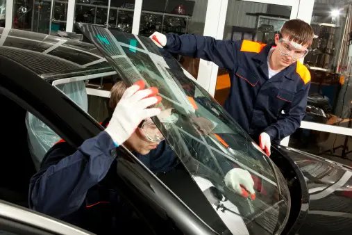 Effortless Scheduling for Auto Glass Services