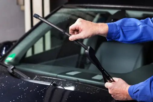 Experience Crystal Clear Results with Sylmar Mobile Auto Glass in Hansen Hills