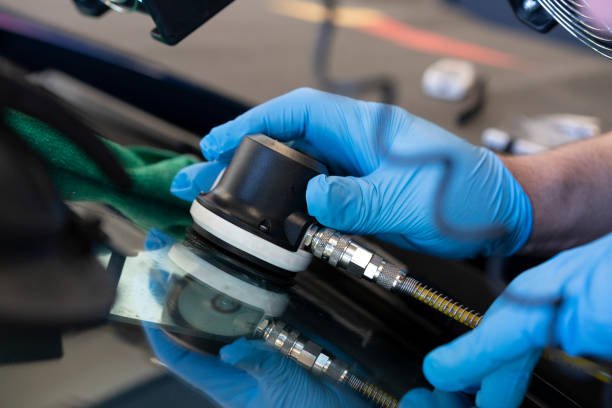 Insurance and Auto Glass Services: Understanding Your Coverage