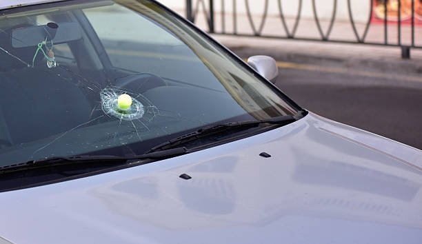 Reliable Auto Glass Repair & Windshield Replacement in Pacoima By Your Trusted Sylmar Mobile Auto Glass