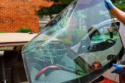 The Auto Glass Repair Process Step-by-Step Guide for Vehicle Owners