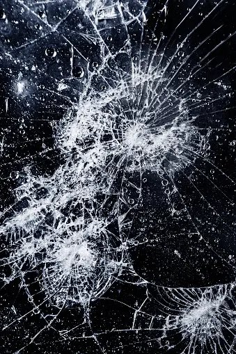 Why Are Auto Glass Repair & Windshield Replacement Critical for Your Vehicle Safety