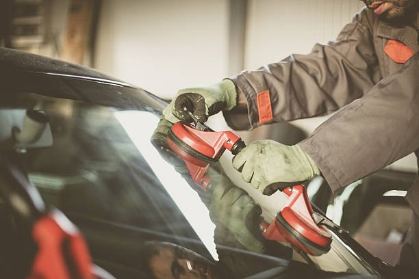 Your Reliable Auto Glass Experts in Arleta, CA for Top-Notch Repair & Replacement
